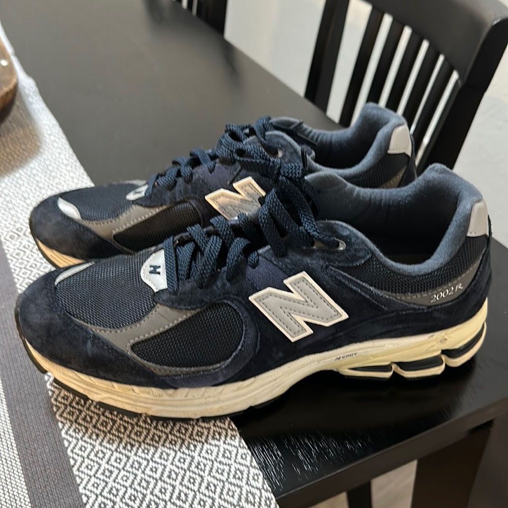 New balance 2002r size 10.5